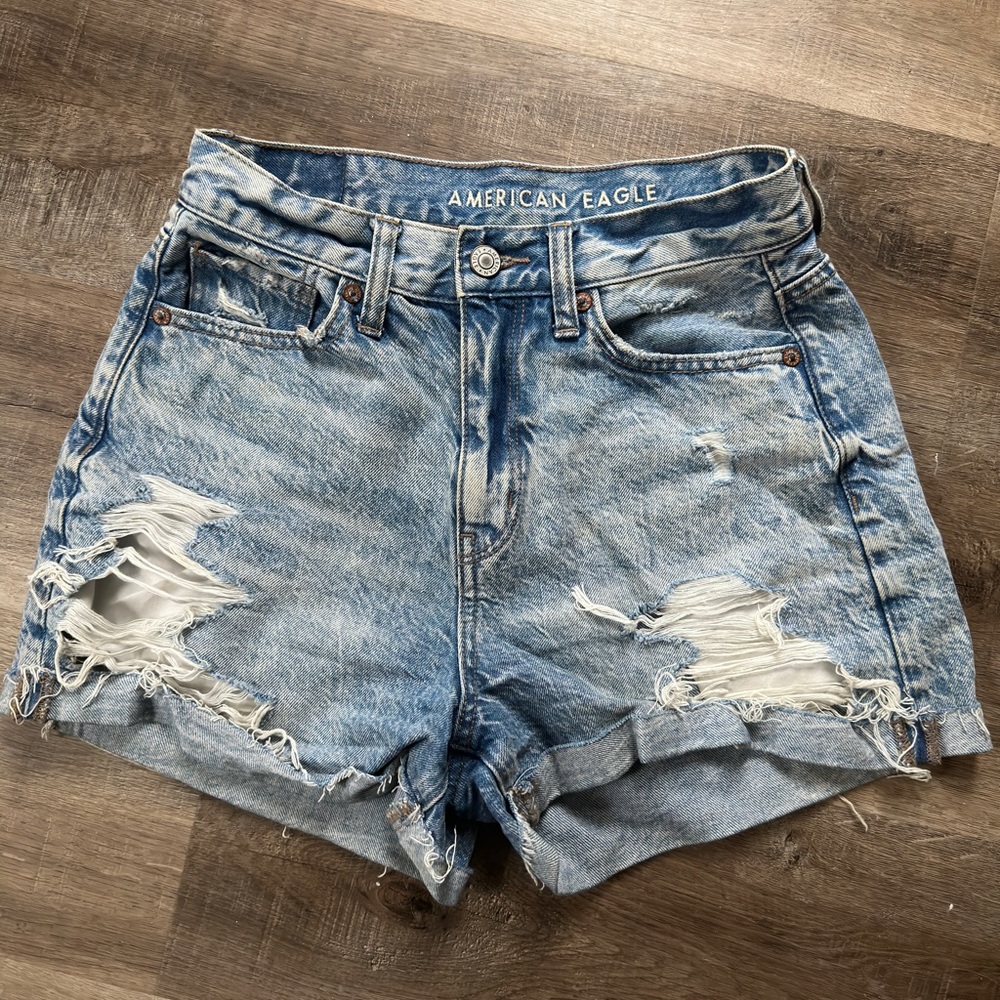 American Eagle distressed mom shorts